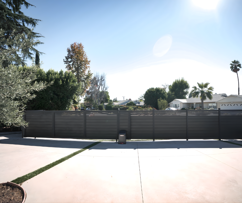 ALU50 tongue-and-groove aluminum privacy fence panel structure