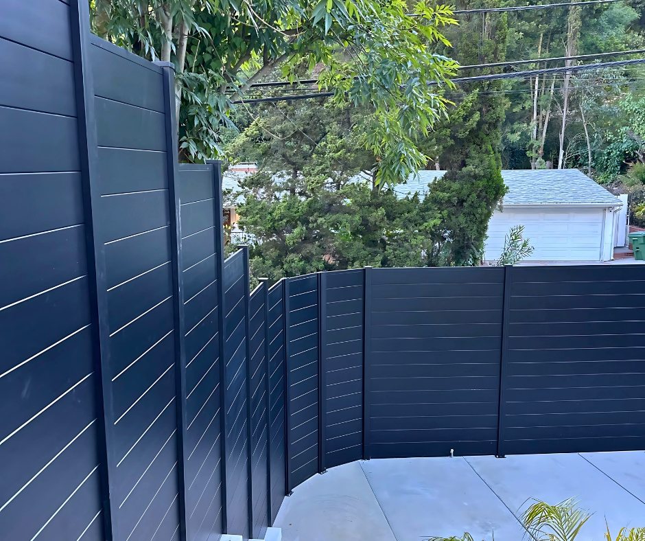 ALU50 fence panel alignment and rigidity detail
