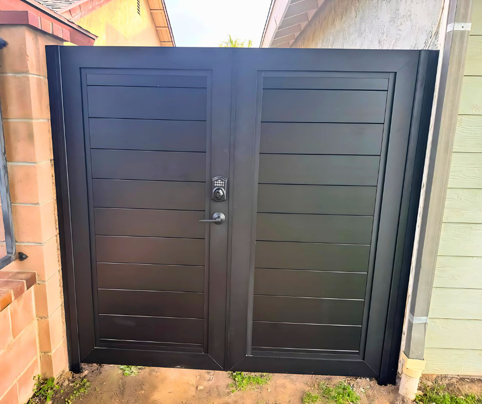 Aluminum gate system detail