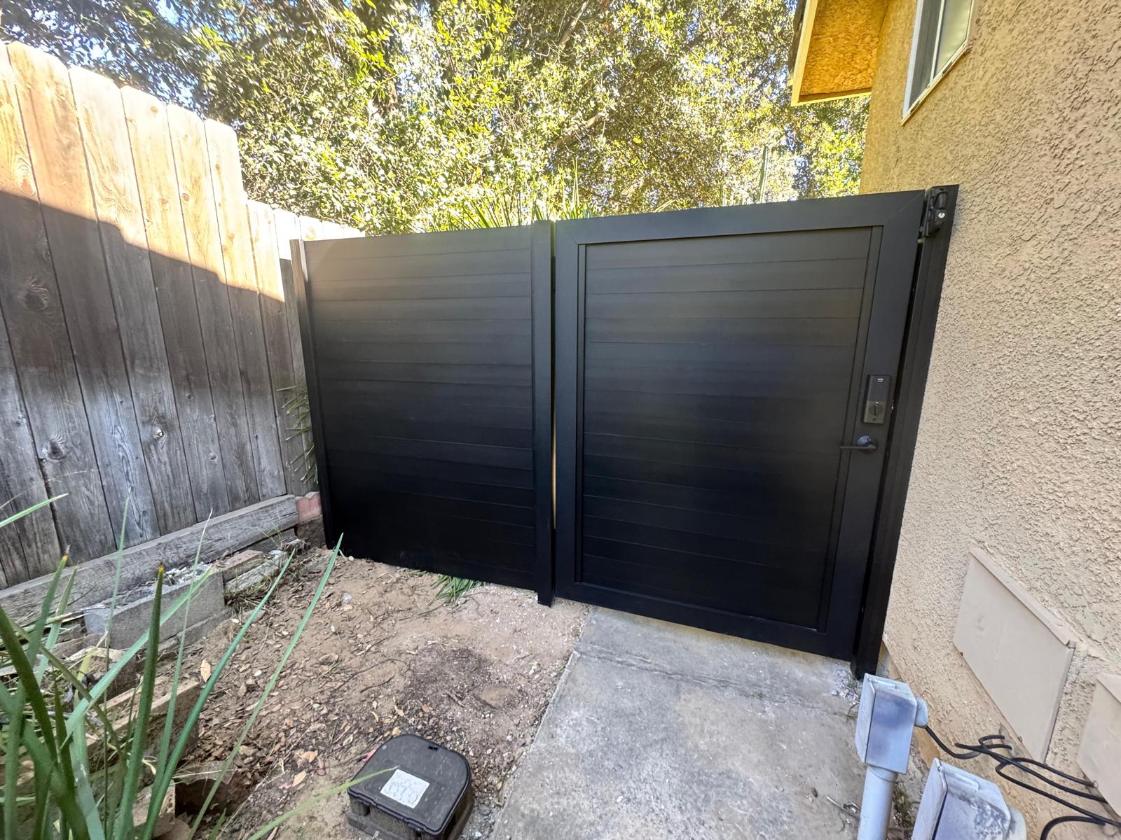 Aluminum gate project detail