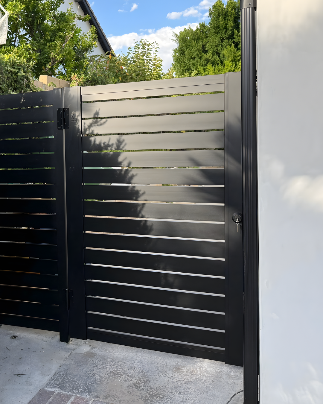 Aluglobus aluminum DIY pedestrian gate kit rendering