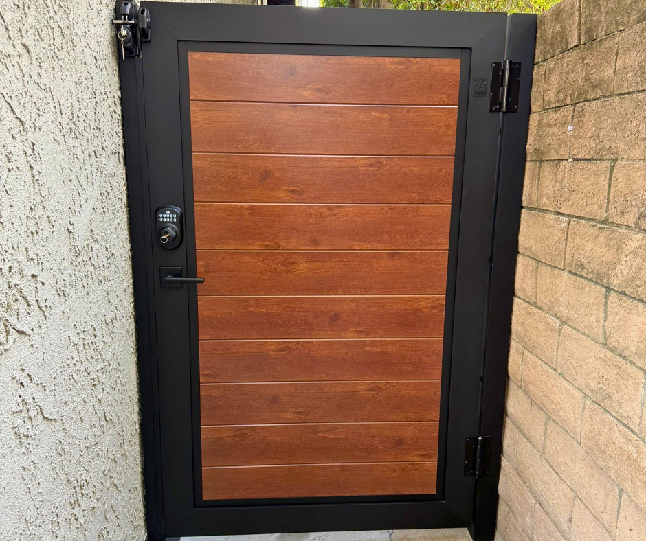 Aluminum vs composite gate material and frame comparison