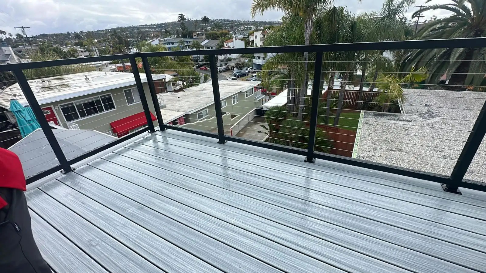 Residential cable railing
