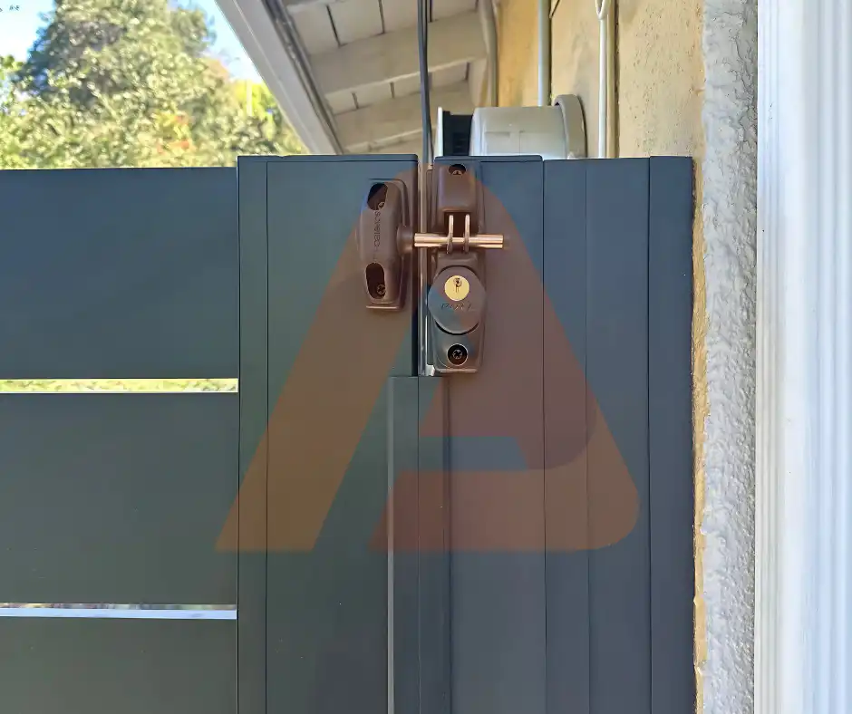 Essential Components of Sliding Gate Hardware in Oregon