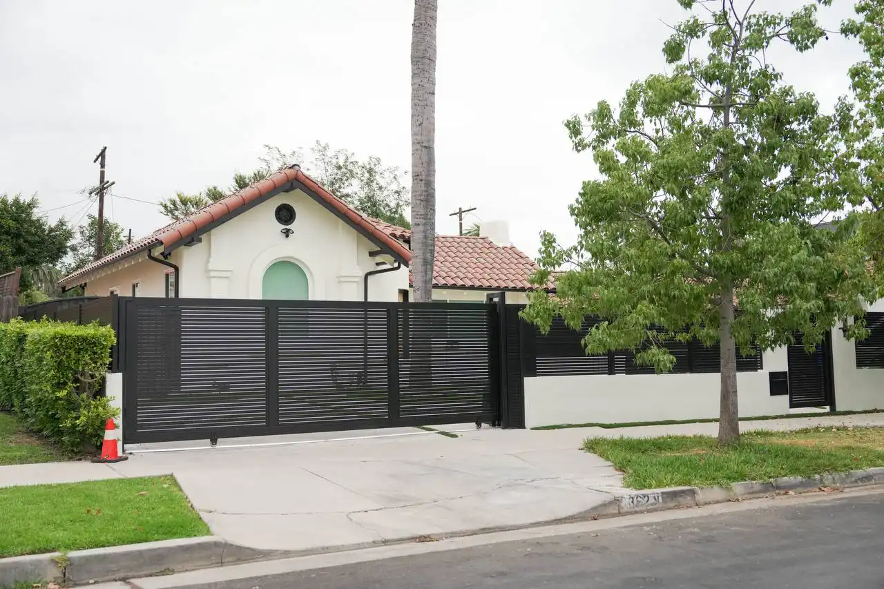Color direction: matte black, bronze, charcoal, and “quiet modern” tones